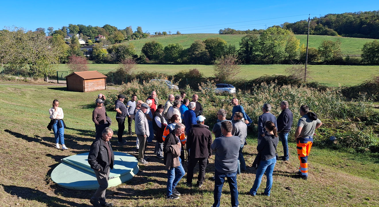 Assainissement collectif : une journée d’information et d’échanges autour des filtres à sable plantés de roseaux